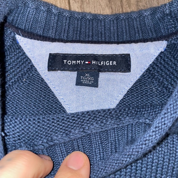 Tommy Hilfiger knit sweatshirt - Picture 4 of 7